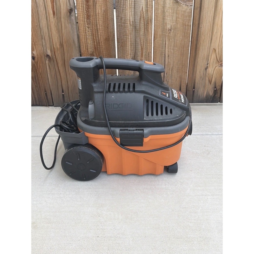 RIDGID WD4070 4 Gallon 5.0 Peak HP Portable Wet Dry Shop Vacuum Orange Black